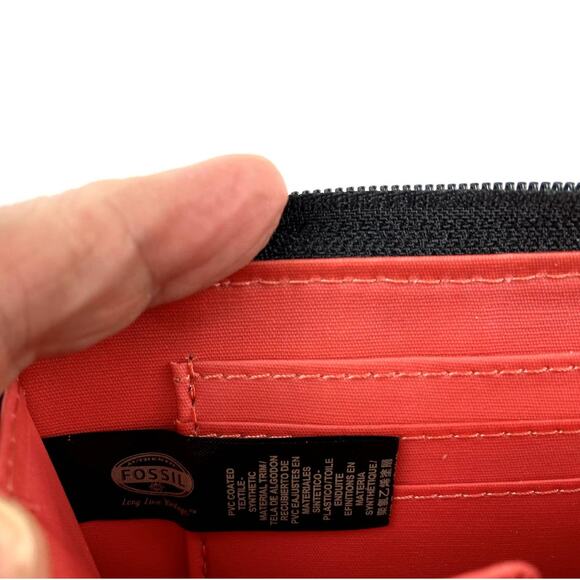 Fossil Graphic Floral Zip Around Accordion Style Wallet Card Holder - Picture 4 of 7